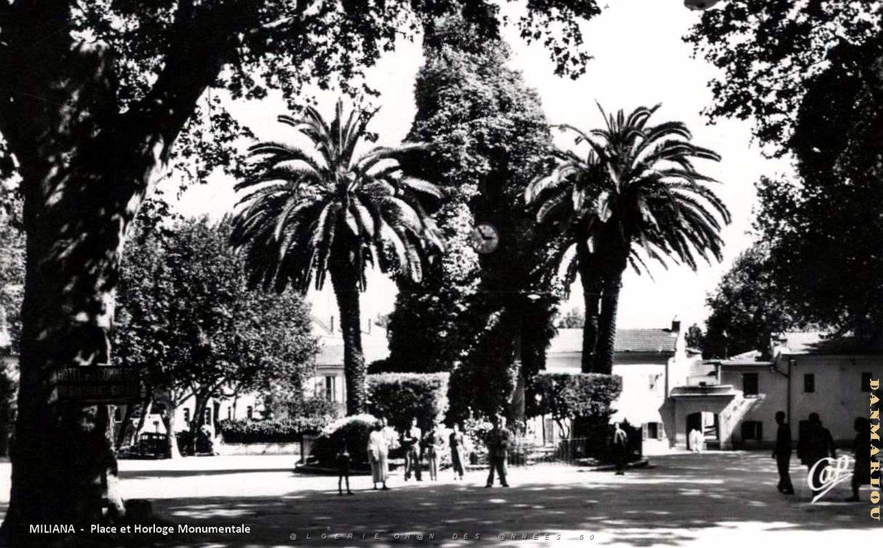 Miliana - Place et Horloge Monumentale.jpg
